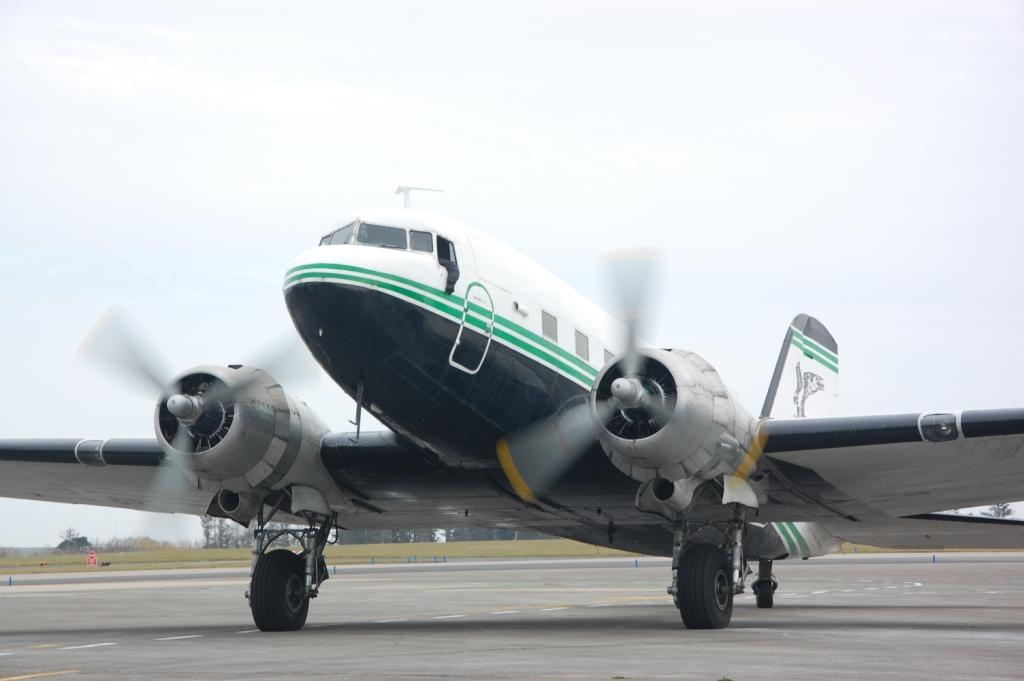 The Classic Air Force's 1944-era Douglas DC-3 Dakota arrives at Newquay Cornwall Airport