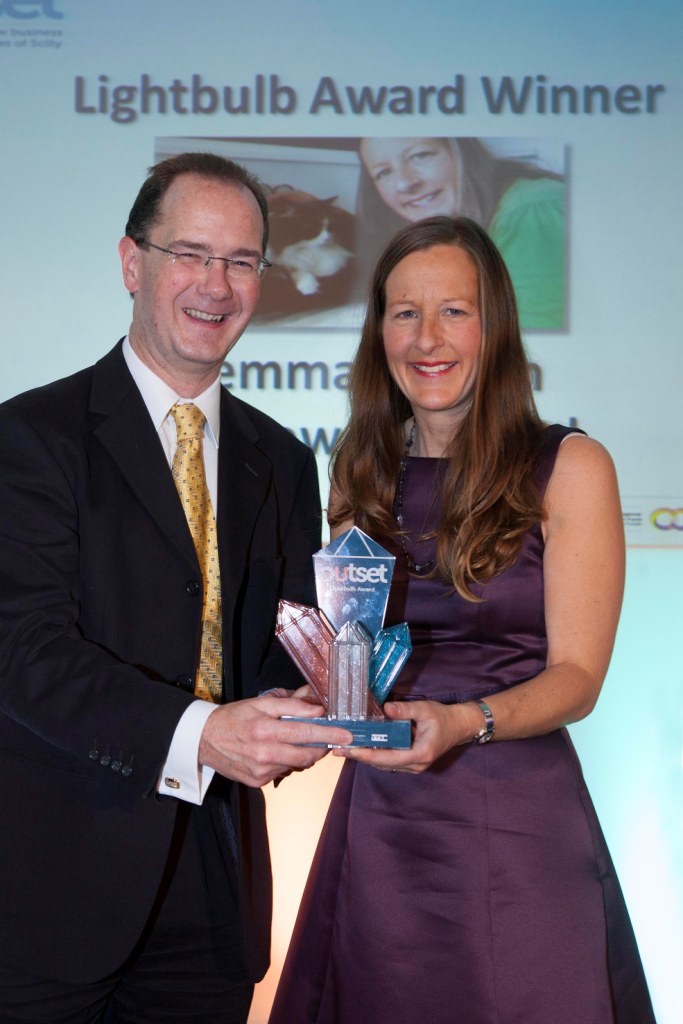 Gemma Machin receives her award from Outset's Ian Williams