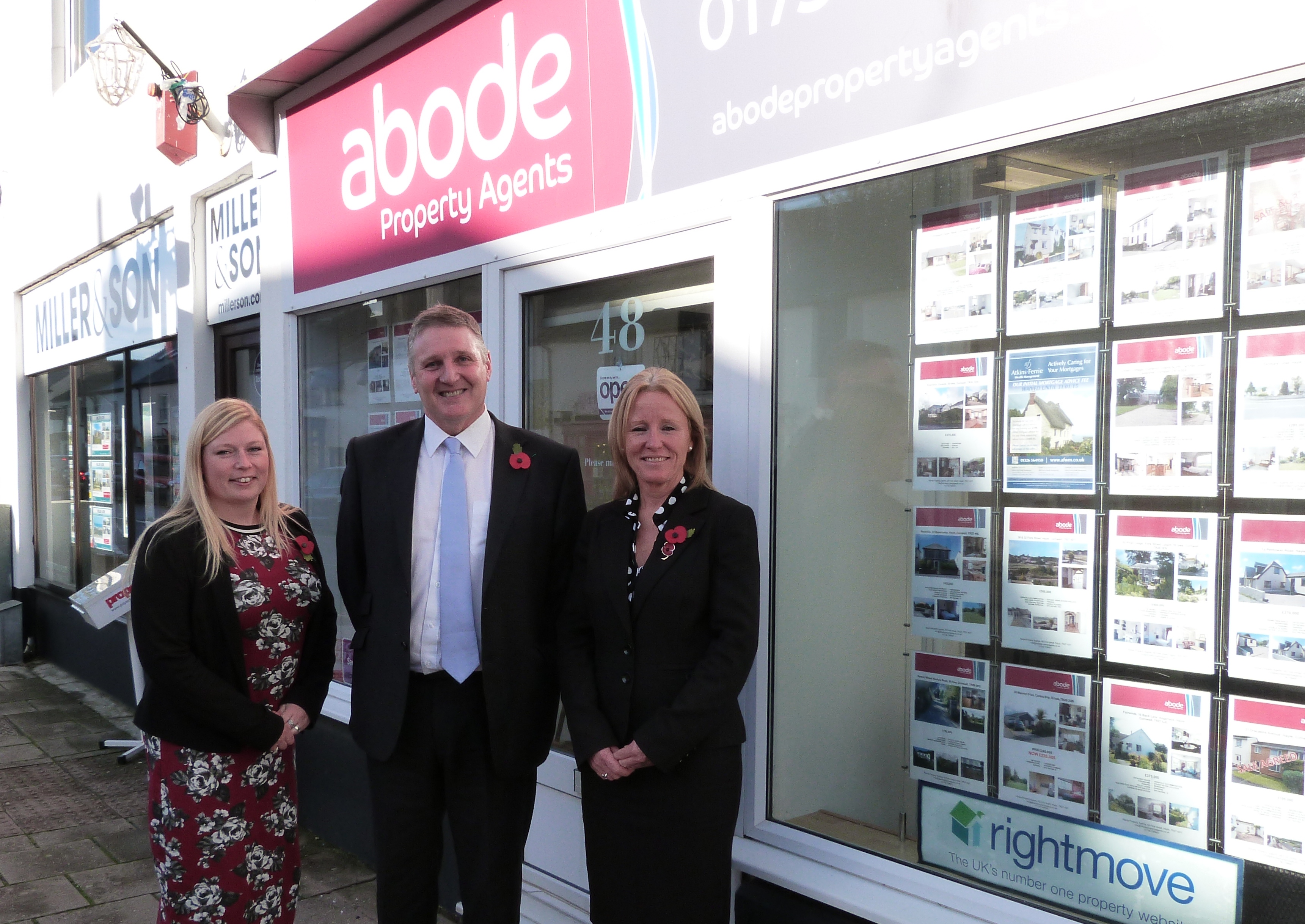 AFWM mortgage advisor Graham Elliot with Sarah Shearer and Emma Jarvis from Abode